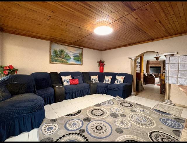 4 BEDROOM HOUSE FOR SALE IN DALPARK